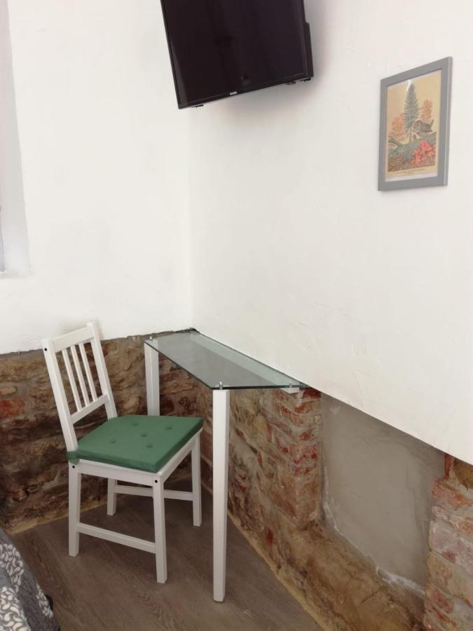 Tuscany B&B Suite Pinzotto Сиджиано Экстерьер фото